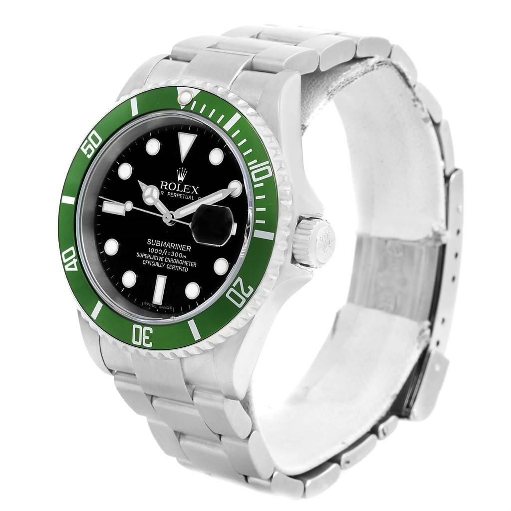 The Rolex Submariner 16610LV Men
s Stainless Steel Black Dial 16610LV Men
s Stainless Steel Black Dial watch image shows the front dial, bezel, and bracelet at a slight right-angle view.