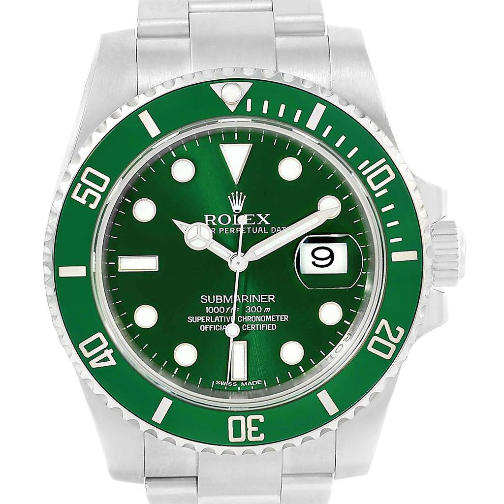 This image shows a frontal view of a Rolex Submariner 116610LV Men
s Stainless Steel Green Dial 116610LV Men
s Stainless Steel Green Dial watch, displaying its green dial, date window, and bezel.