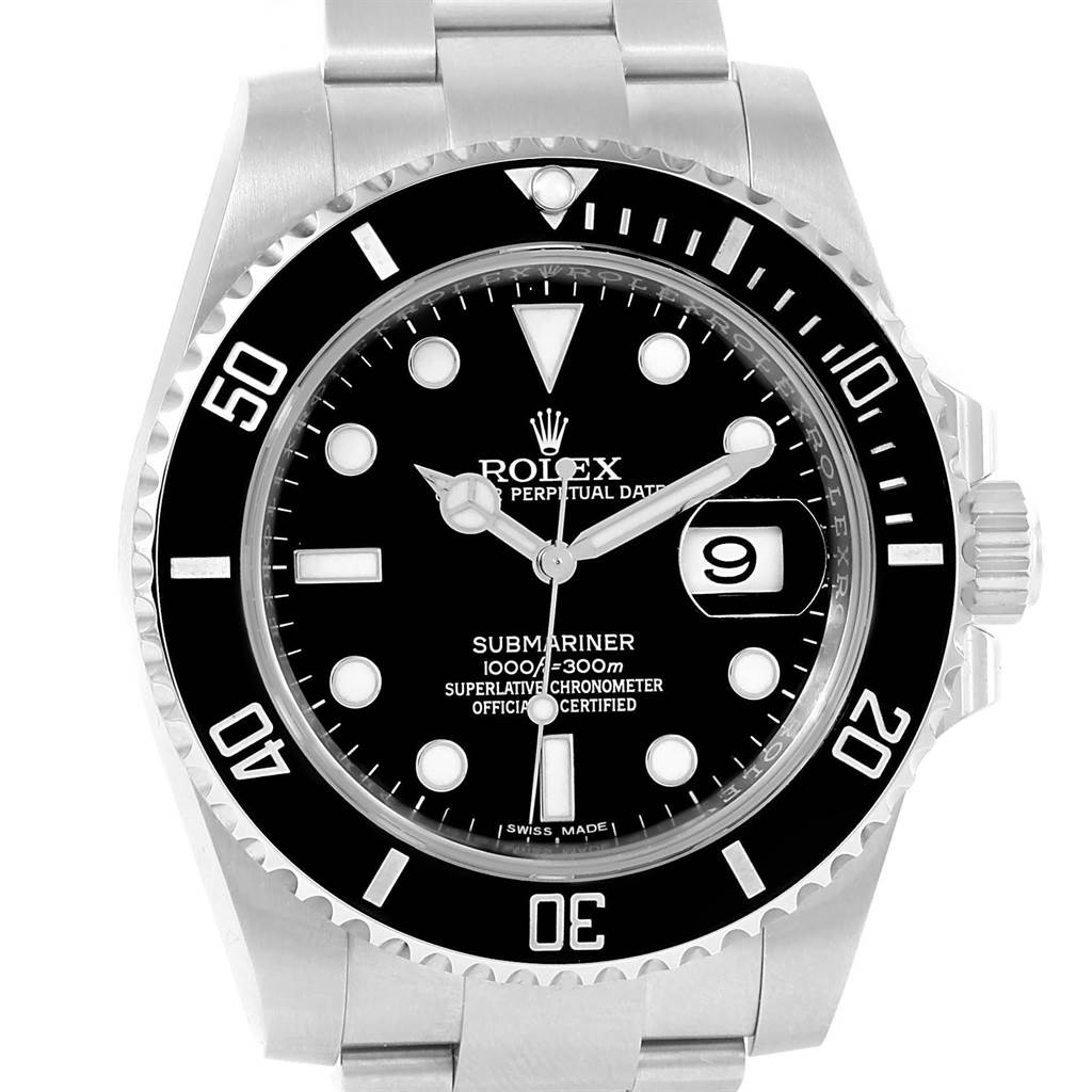 This image shows a front view of the Rolex Submariner 116610 Men's Stainless Steel Black Dial 116610 Men's Stainless Steel Black Dial, highlighting the dial, bezel, crown, and bracelet.