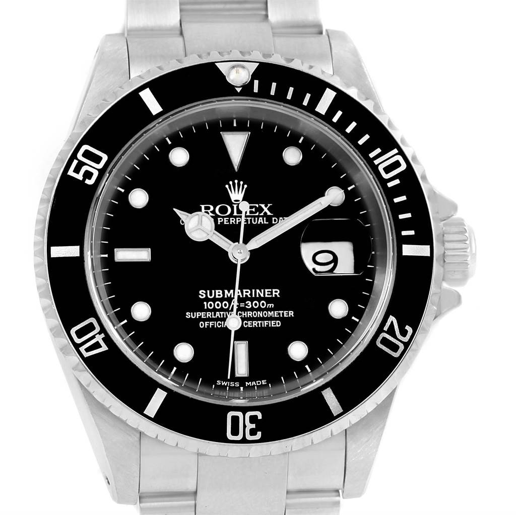 The image shows a front-facing view of the Rolex Submariner 16610 Men's Stainless Steel Black Dial 16610 Men's Stainless Steel Black Dial watch displaying its dial, bezel, and part of the bracelet.