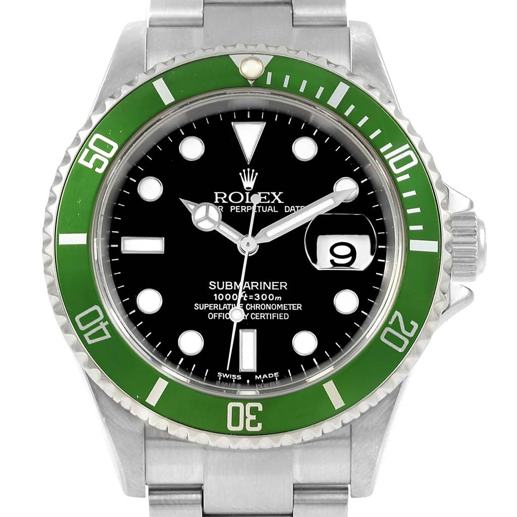 The image shows a front view of a Rolex Submariner 16610LV Men's Stainless Steel Black Dial 16610LV Men's Stainless Steel Black Dial watch with a green bezel and a black dial.