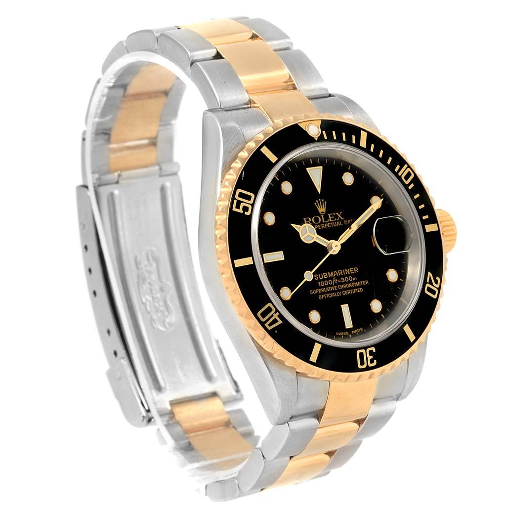 This image shows a side and partial frontal view of a Rolex Submariner 16613 Men
s Steel and Gold (two tone) Black Dial 16613 Men
s Steel and Gold (two tone) Black Dial watch, highlighting the two-tone stainless steel and gold bracelet.