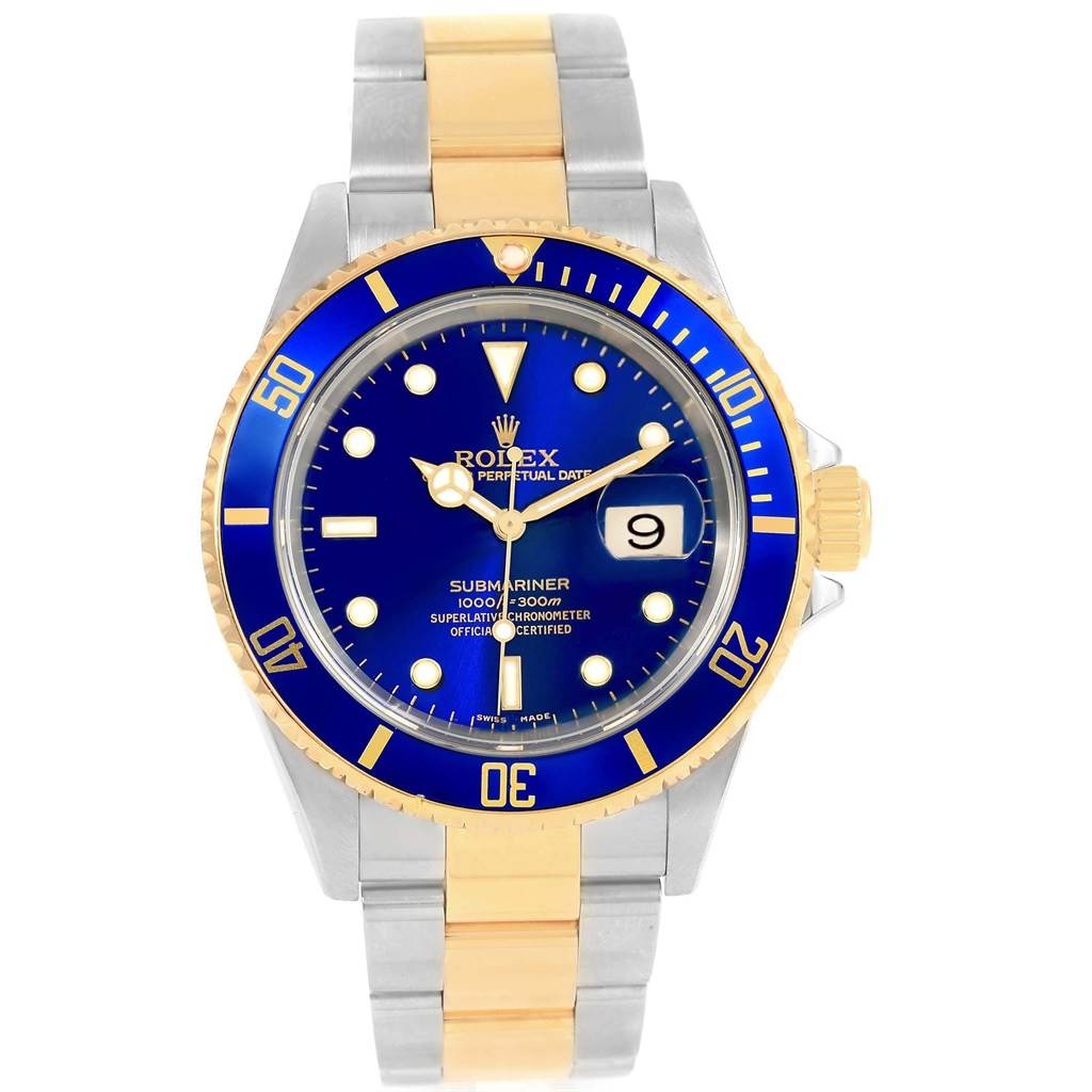 This image shows the front view of a Rolex Submariner 16613 Men's Steel and Gold (two tone) Blue Dial 16613 Men's Steel and Gold (two tone) Blue Dial, highlighting the blue dial, gold and silver bracelet, and date window at 3 o'clock.
