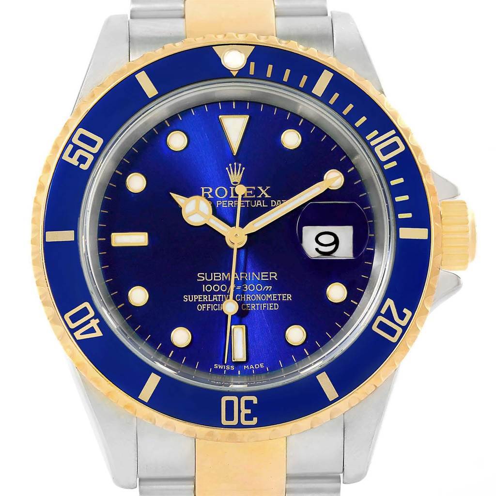 The image shows a front view of the Rolex Submariner 16613 Men's Steel and Gold (two tone) Blue Dial 16613 Men's Steel and Gold (two tone) Blue Dial watch, highlighting its blue dial and bezel with gold accents.