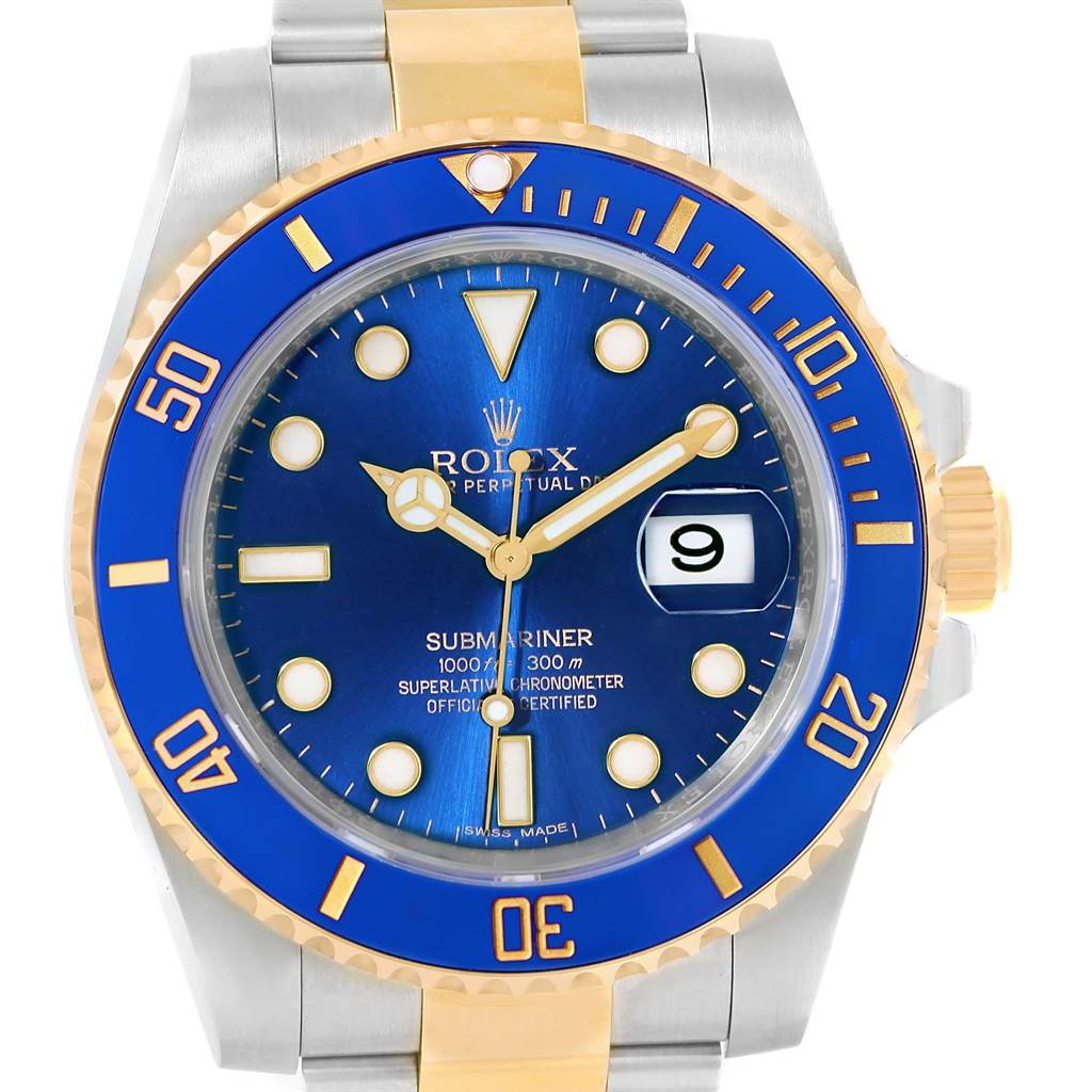 This image shows a front view of a Rolex Submariner 116613 Men's Steel and Gold (two tone) Blue Dial 116613 Men's Steel and Gold (two tone) Blue Dial watch with a blue dial and bezel, featuring a date window at 3 o'clock.