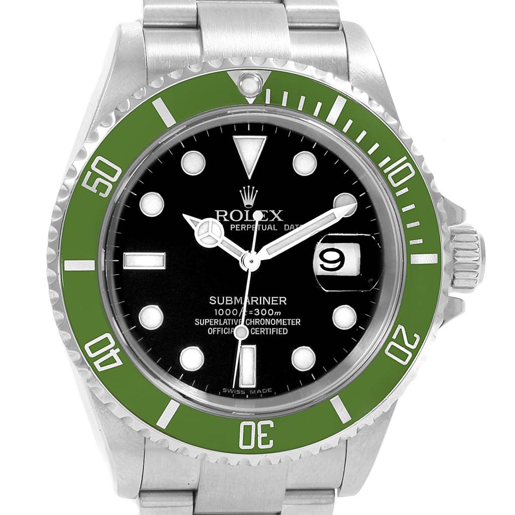 The image shows a front view of a Rolex Submariner 16610LV Men
s Stainless Steel Black Dial 16610LV Men
s Stainless Steel Black Dial watch, highlighting its green bezel, black dial, and date display.