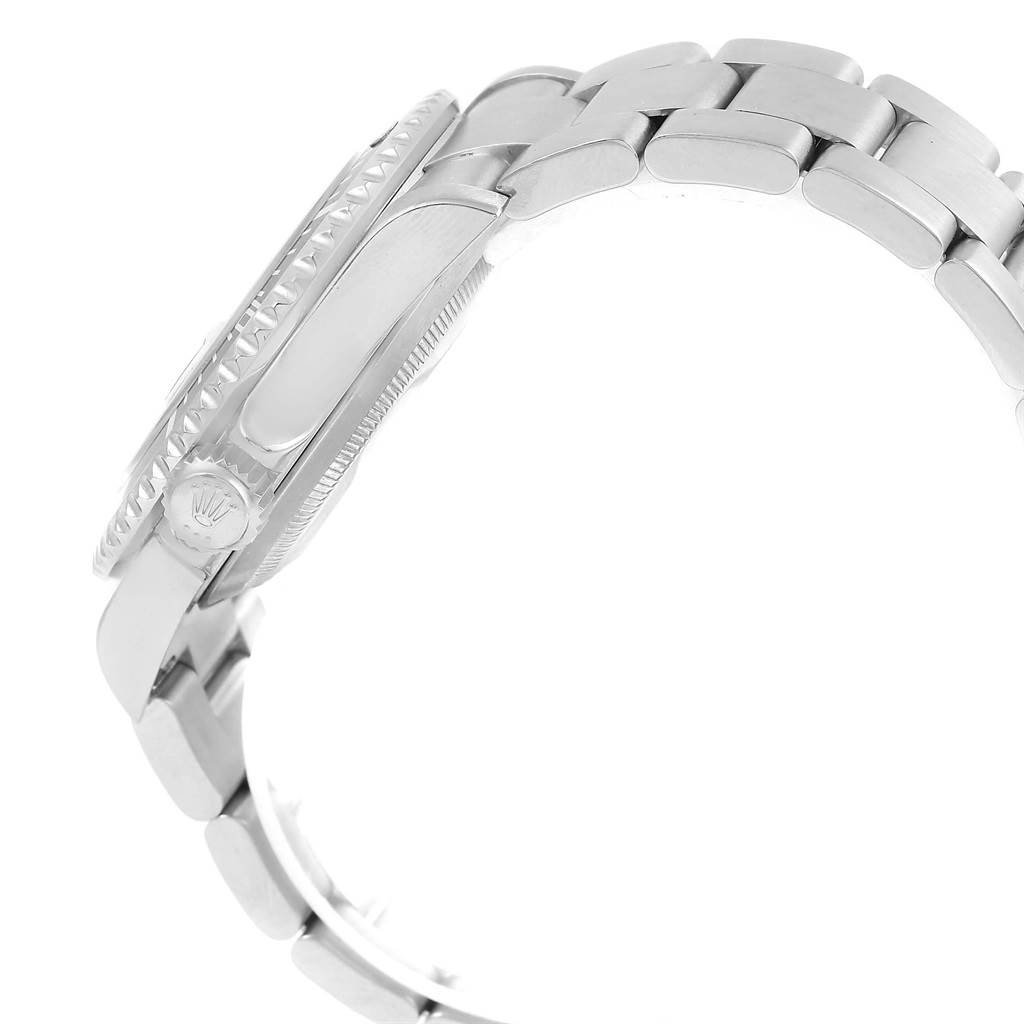 The image shows a close-up side view of the Rolex Submariner 16610 Men
s Stainless Steel Black Dial 16610 Men
s Stainless Steel Black Dial watch, highlighting the bezel, crown, and bracelet.