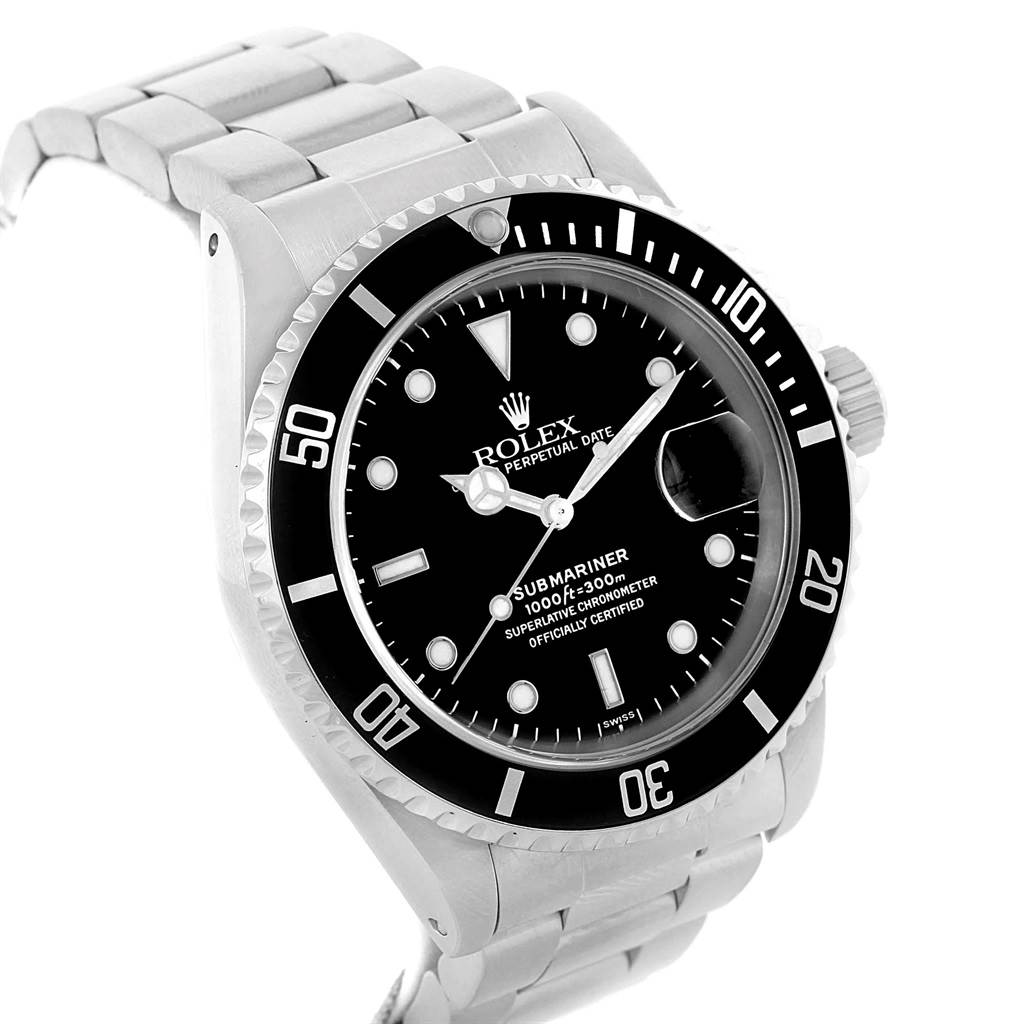 The image shows a front angle of a Rolex Submariner 16610 Men
s Stainless Steel Black Dial 16610 Men
s Stainless Steel Black Dial watch, highlighting the face, bezel, crown, and part of the bracelet.
