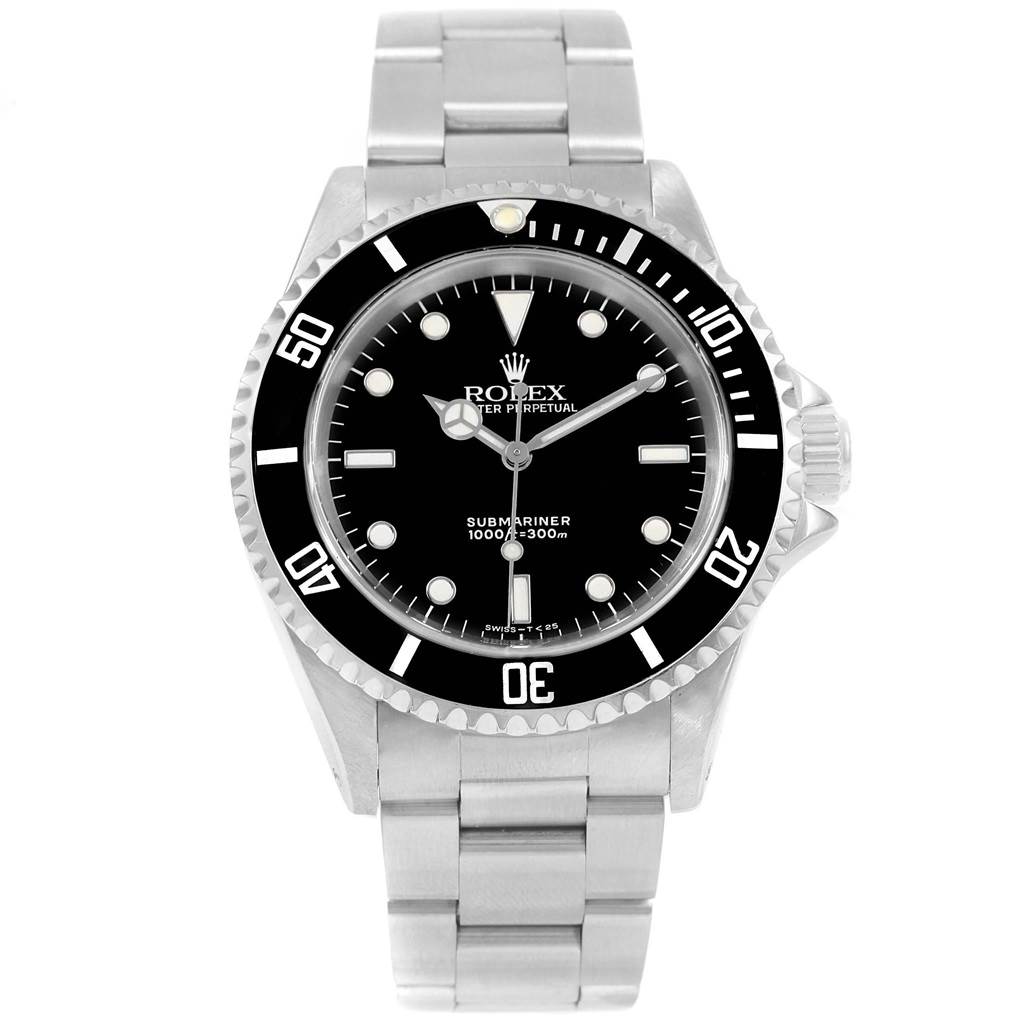 The image shows a front view of a Rolex Submariner 14060 Men
s Stainless Steel Black Dial 14060 Men
s Stainless Steel Black Dial watch, highlighting its dial, bezel, and bracelet.