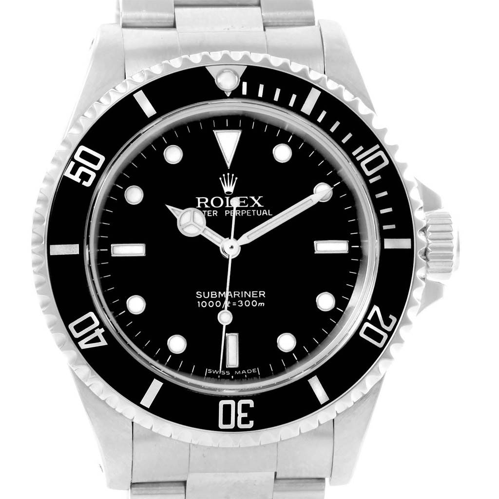 The image shows a frontal view of a Rolex Submariner 14060 Men
s Stainless Steel Black Dial 14060 Men
s Stainless Steel Black Dial watch, highlighting its black dial, bezel, and stainless steel bracelet.