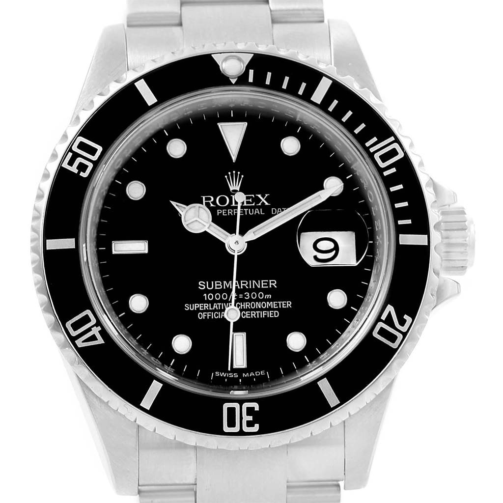 The image shows a front angle of a Rolex Submariner 16610 Men
s Stainless Steel Black Dial 16610 Men
s Stainless Steel Black Dial watch, featuring the dial, bezel, and part of the bracelet.