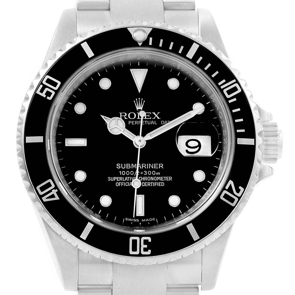 The image shows a front view of the Rolex Submariner 16610 Men's Stainless Steel Black Dial 16610 Men's Stainless Steel Black Dial watch, highlighting the dial, bezel, and part of the bracelet.