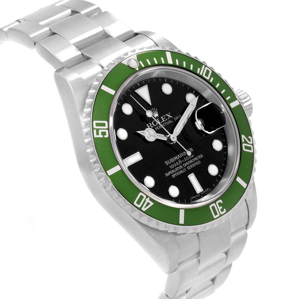 The image shows a close-up view of the Rolex Submariner 16610LV Men
s Stainless Steel Black Dial 16610LV Men
s Stainless Steel Black Dial watch, highlighting its green bezel, black dial, and stainless steel bracelet.