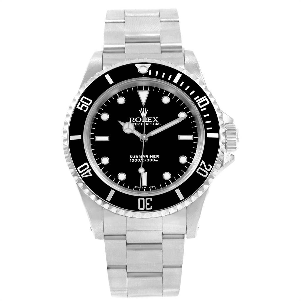The image shows a front view of the Rolex Submariner 14060 Men's Stainless Steel Black Dial 14060 Men's Stainless Steel Black Dial watch, displaying its face, bezel, and bracelet.