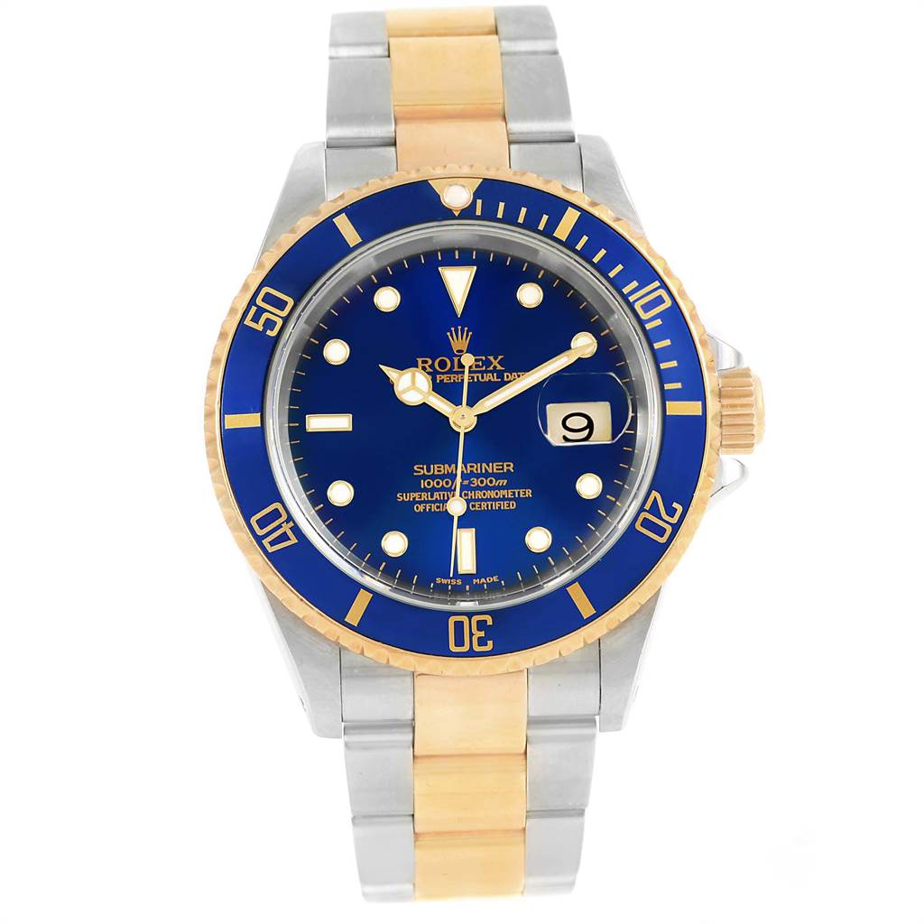 This is a front view of a Rolex Submariner 16613 Men's Steel and Gold (two tone) Blue Dial 16613 Men's Steel and Gold (two tone) Blue Dial watch, showcasing its blue dial, blue bezel, and two-tone bracelet.