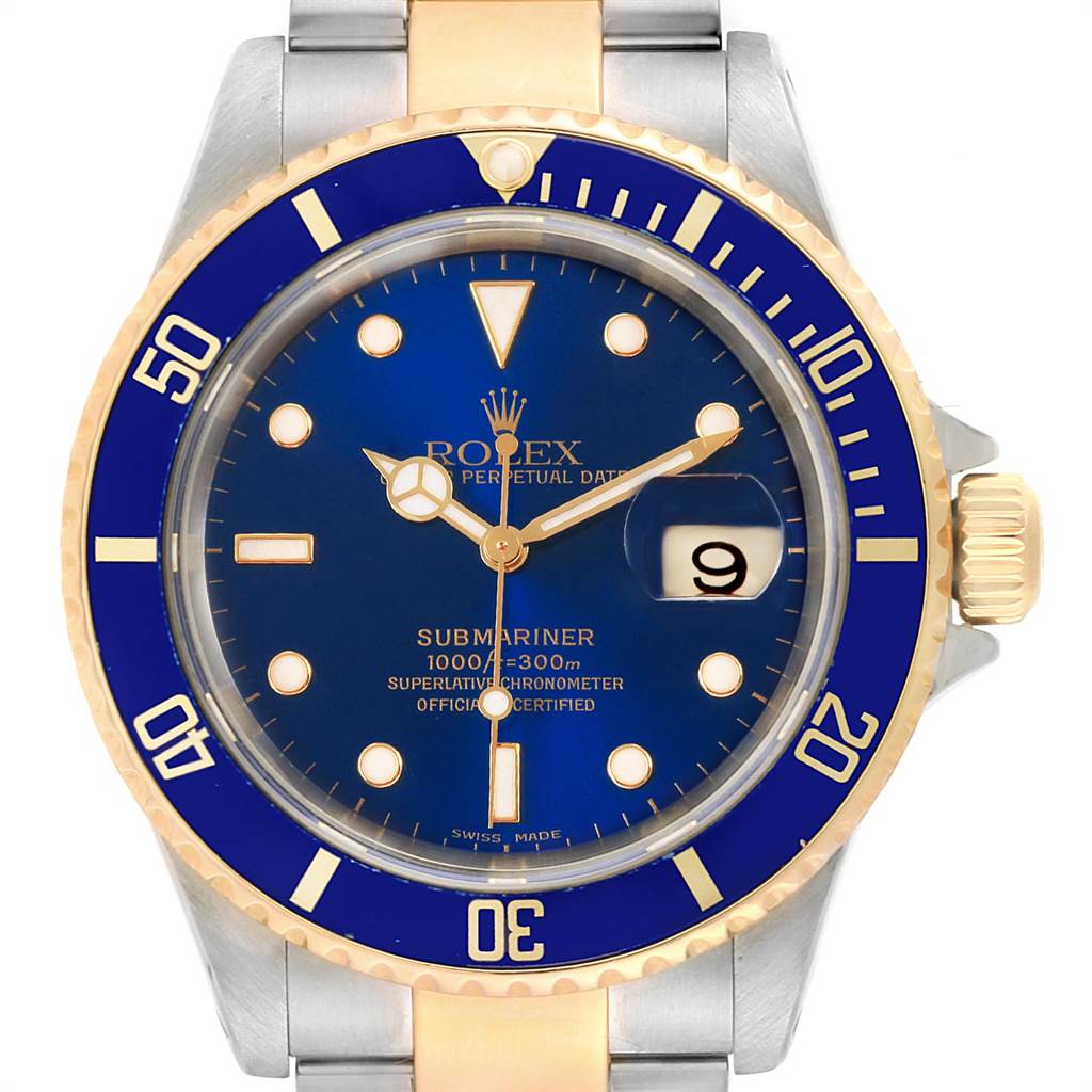 This image shows a Rolex Submariner 16613 Men's Steel and Gold (two tone) Blue Dial 16613 Men's Steel and Gold (two tone) Blue Dial watch from the front, featuring a two-tone bracelet, blue dial, and gold bezel.