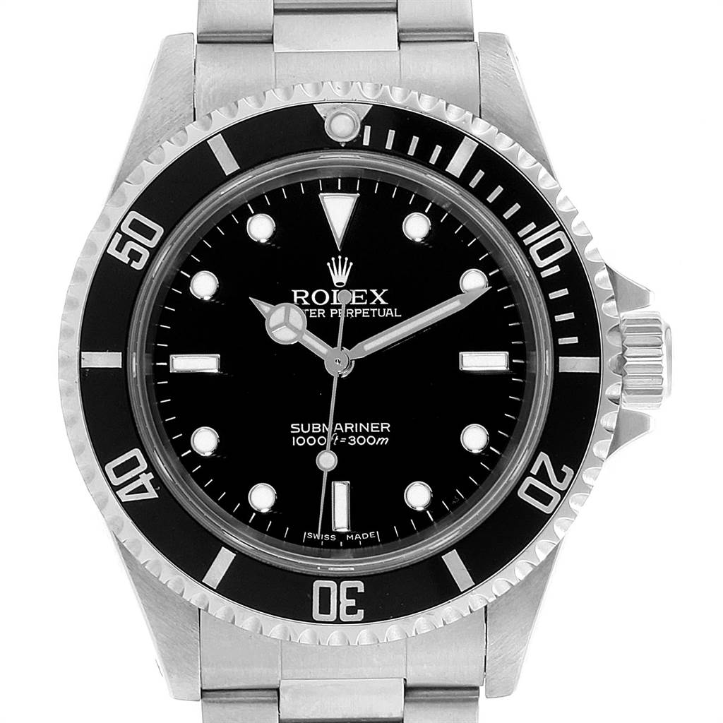 The image shows a front view of a Rolex Submariner 14060 Men
s Stainless Steel Black Dial 14060 Men
s Stainless Steel Black Dial watch, highlighting the bezel, dial, hands, and part of the bracelet.