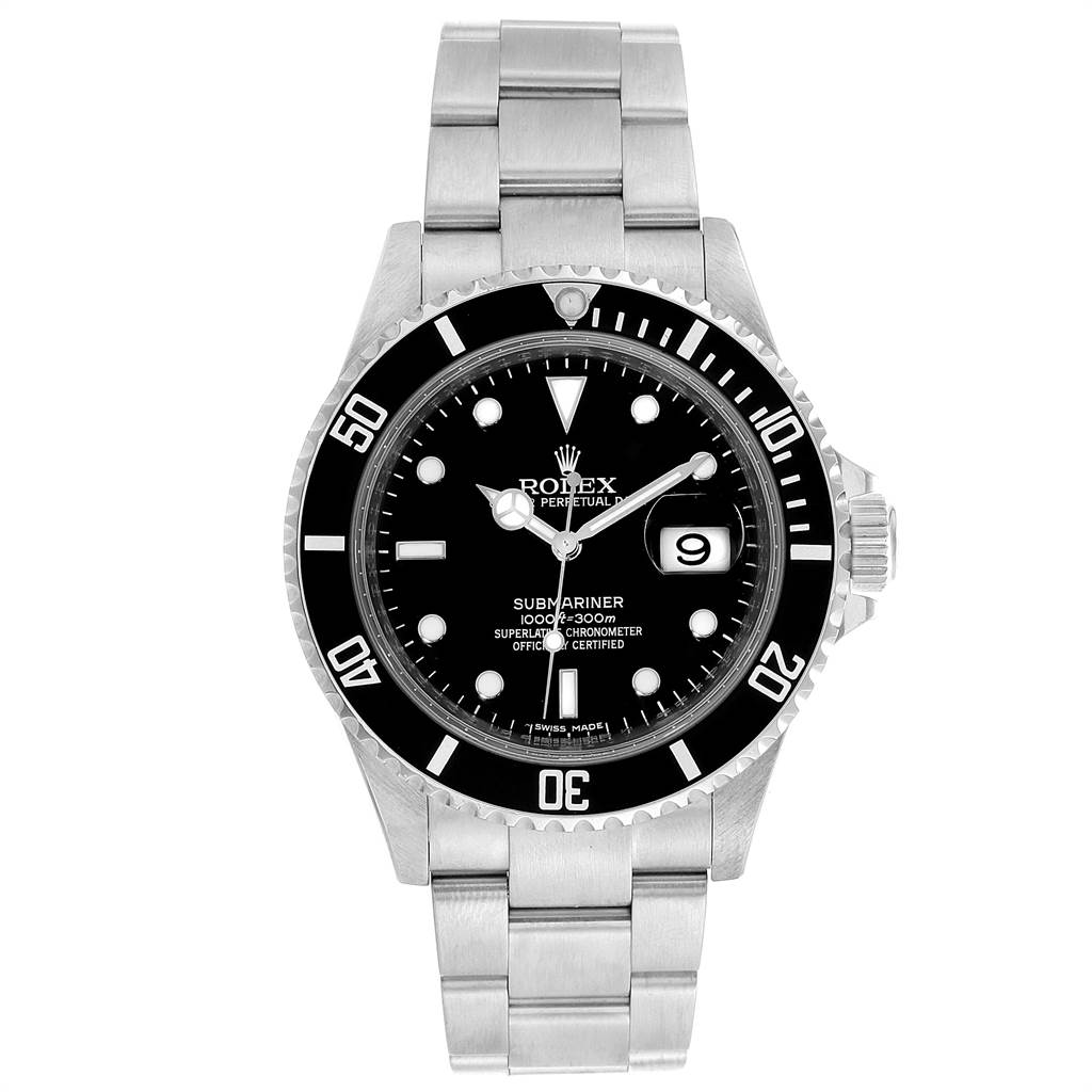 The image shows a frontal view of a Rolex Submariner 16610 Men
s Stainless Steel Black Dial 16610 Men
s Stainless Steel Black Dial watch, displaying its face, bezel, and bracelet.