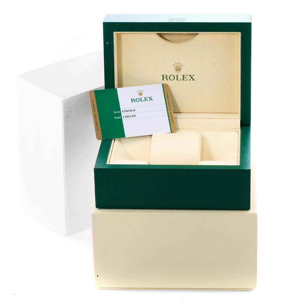 The image shows an open Rolex Submariner 116613 Men
s Steel and Gold (two tone) Blue Dial 116613 Men
s Steel and Gold (two tone) Blue Dial watch box with a certificate of Best Quality
ity on display.