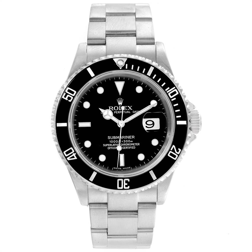 This image shows a Rolex Submariner 16610 Men
s Stainless Steel Black Dial 16610 Men
s Stainless Steel Black Dial watch from a front view, highlighting the dial, bezel, and bracelet.
