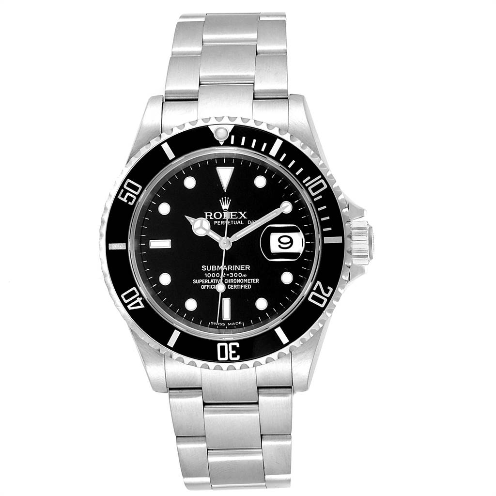 This image shows a front view of the Rolex Submariner 16610 Men
s Stainless Steel Black Dial 16610 Men
s Stainless Steel Black Dial, highlighting its dial, bezel, date window, and stainless steel bracelet.