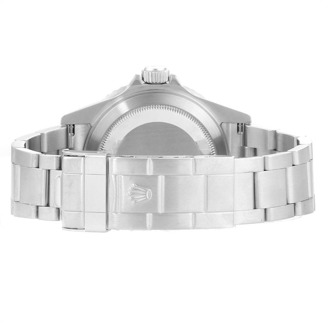 This image shows the back view of a Rolex Submariner 16610 Men
s Stainless Steel Black Dial 16610 Men
s Stainless Steel Black Dial watch, highlighting its clasp and bracelet.