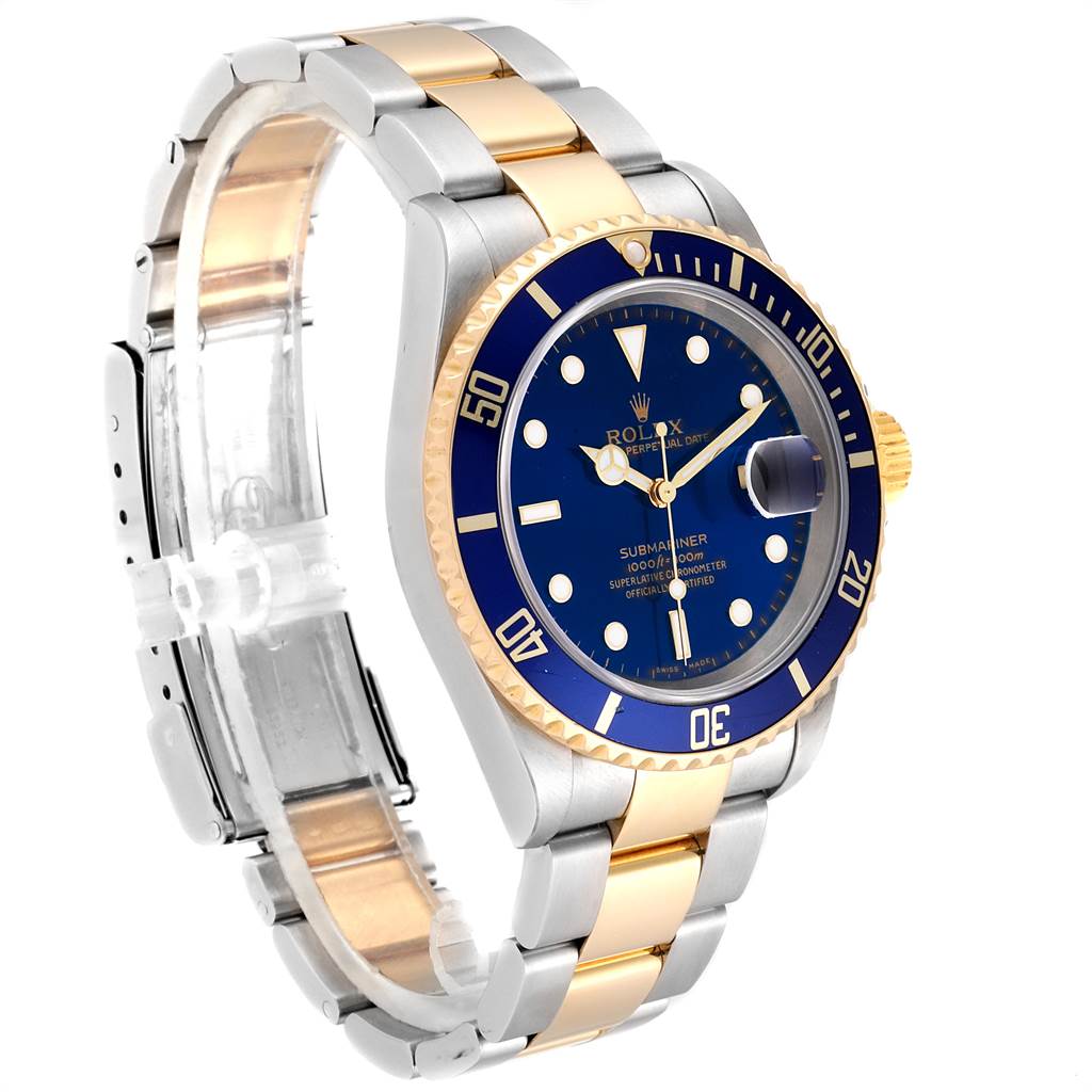 This image shows a side angle of a Rolex Submariner 16613 Men
s Steel and Gold (two tone) Blue Dial 16613 Men
s Steel and Gold (two tone) Blue Dial watch, highlighting its blue dial, two-tone bracelet, and bezel with markers.