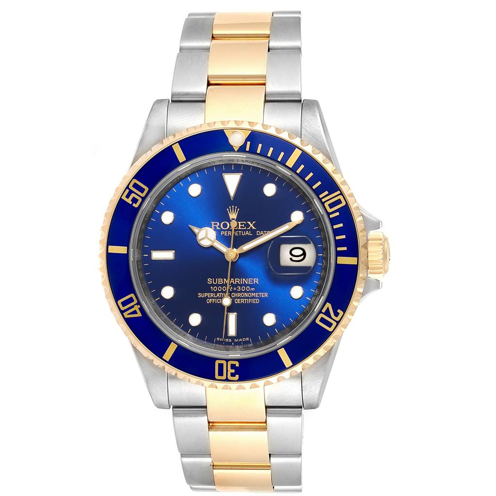 This image shows a front view of a Rolex Submariner 16613 Men's Steel and Gold (two tone) Blue Dial 16613 Men's Steel and Gold (two tone) Blue Dial watch, highlighting its blue dial, two-tone bracelet, and date window.