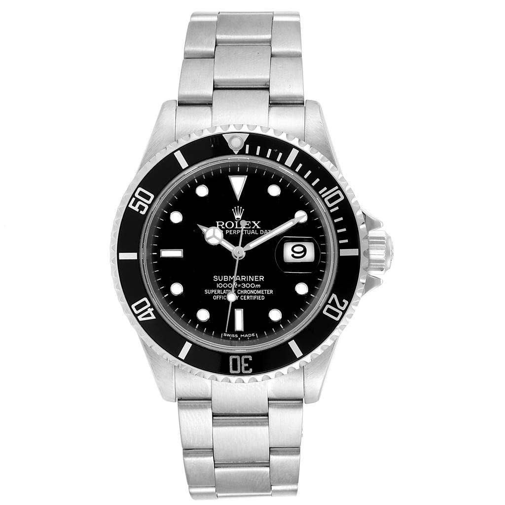 This image shows a front-facing view of a Rolex Submariner 16610 Men
s Stainless Steel Black Dial 16610 Men
s Stainless Steel Black Dial watch, highlighting the dial, bezel, and bracelet.