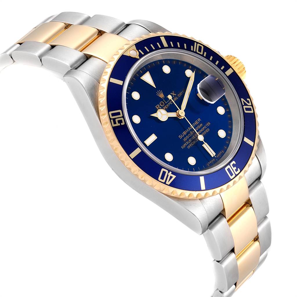 The image shows a side view of the Rolex Submariner 16613 Men's Steel and Gold (two tone) Blue Dial 16613 Men's Steel and Gold (two tone) Blue Dial watch, highlighting its blue dial, bezel, and two-tone stainless steel and gold bracelet.