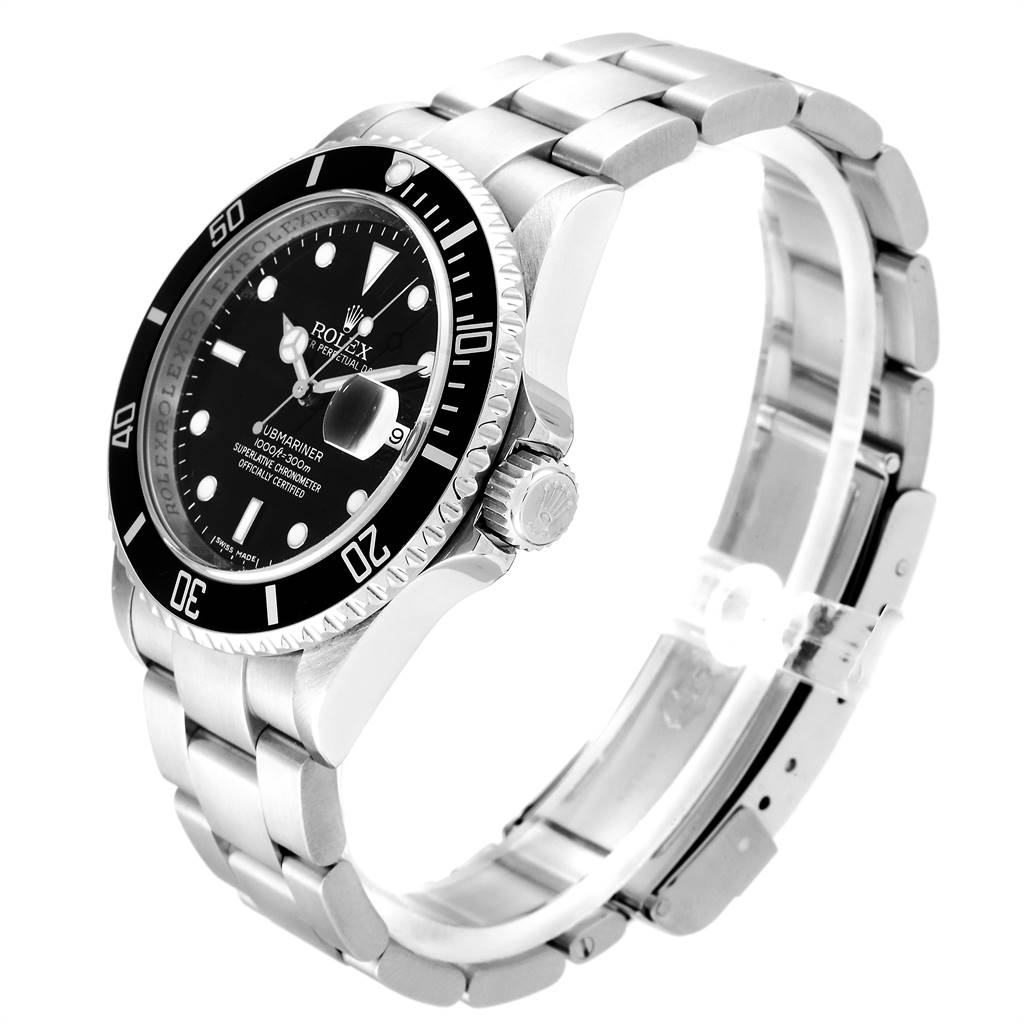 The image shows a side angle view of the Rolex Submariner 16610 Men
s Stainless Steel Black Dial 16610 Men
s Stainless Steel Black Dial watch, focusing on the dial, bezel, crown, and bracelet.