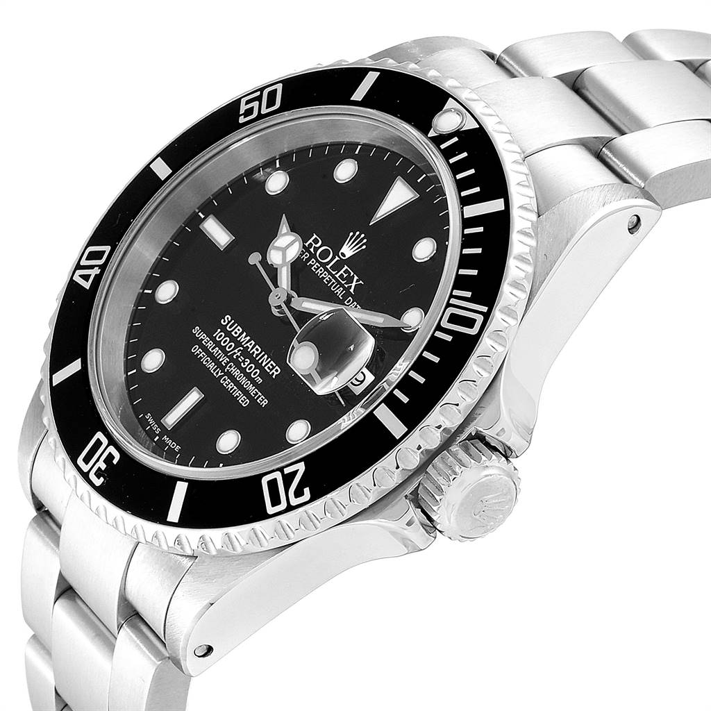 The image shows a close-up angled view of the Rolex Submariner 16610 Men
s Stainless Steel Black Dial 16610 Men
s Stainless Steel Black Dial watch, highlighting the bezel, dial, crown, and part of the bracelet.