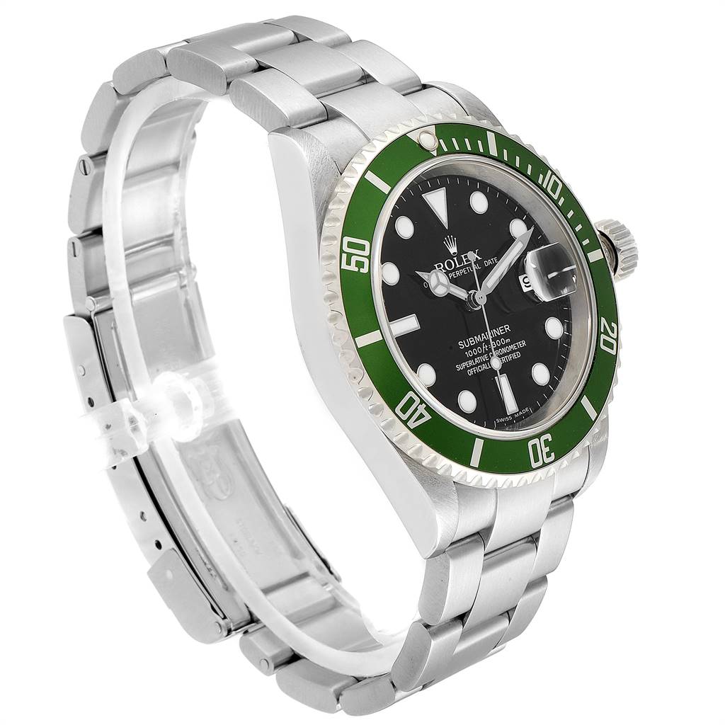 The image shows a side angle view of the Rolex Submariner 16610LV Men
s Stainless Steel Black Dial 16610LV Men
s Stainless Steel Black Dial, highlighting the bezel, dial, and metal bracelet.