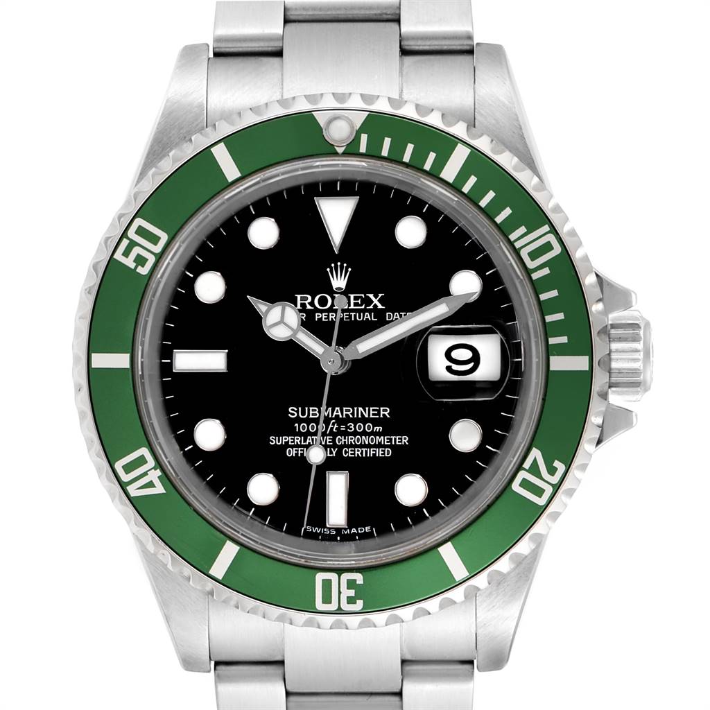 The image shows a front view of a Rolex Submariner 16610LV Men
s Stainless Steel Black Dial 16610LV Men
s Stainless Steel Black Dial watch, including the face, bezel, bracelet, and crown.