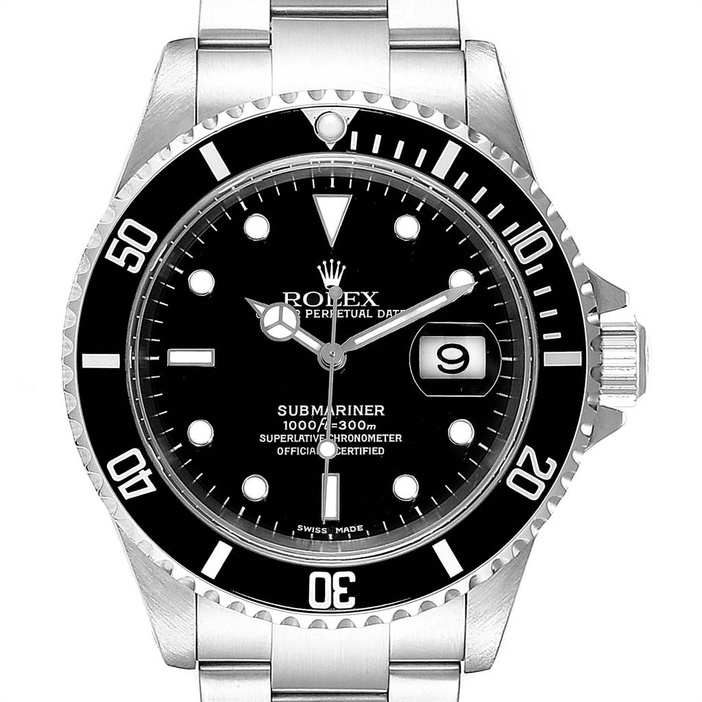 The image shows a front view of the Rolex Submariner 16610 Men
s Stainless Steel Black Dial 16610 Men
s Stainless Steel Black Dial watch, featuring the dial, bezel, and bracelet.