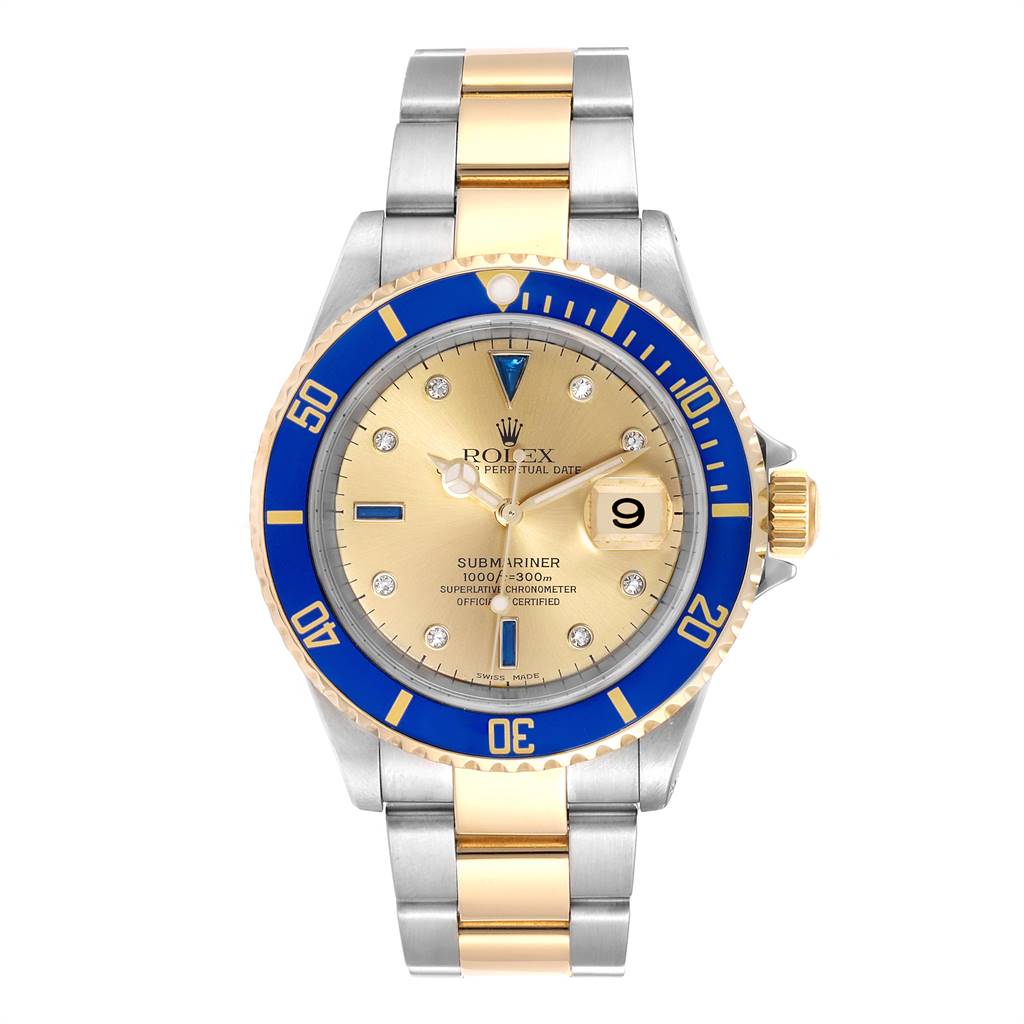 This image shows a front view of the Rolex Submariner 16613 Men
s Steel and Gold (two tone) Champagne Dial 16613 Men
s Steel and Gold (two tone) Champagne Dial watch, featuring a gold dial, blue bezel, and two-tone bracelet.
