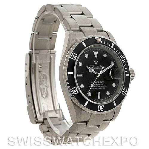 This image shows a side angle of a Rolex Submariner 16610 Men's Stainless Steel Black Dial 16610 Men's Stainless Steel Black Dial watch, highlighting its bezel, face, and stainless steel bracelet.