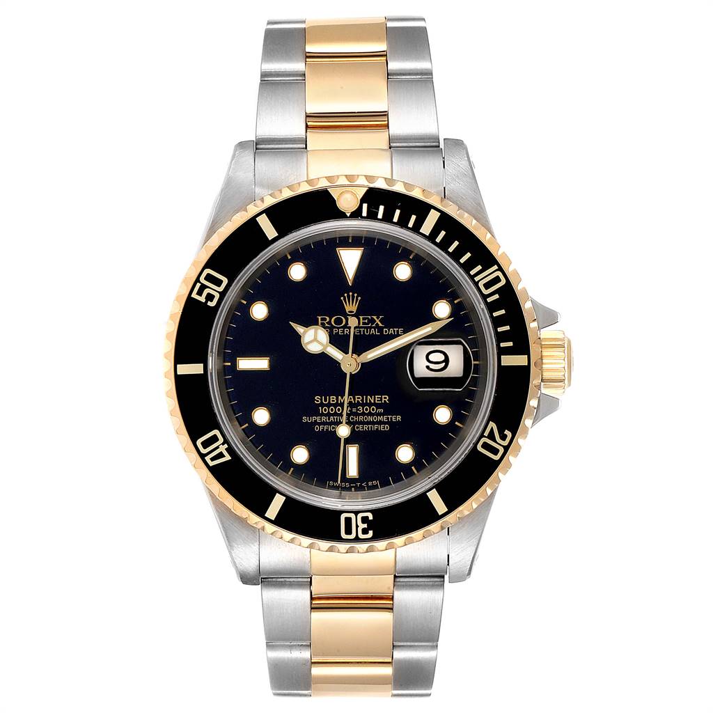 This is a front view of a Rolex Submariner 16613 Men's Steel and Gold (two tone) Black Dial 16613 Men's Steel and Gold (two tone) Black Dial, showcasing its dial, bezel, and two-tone bracelet.