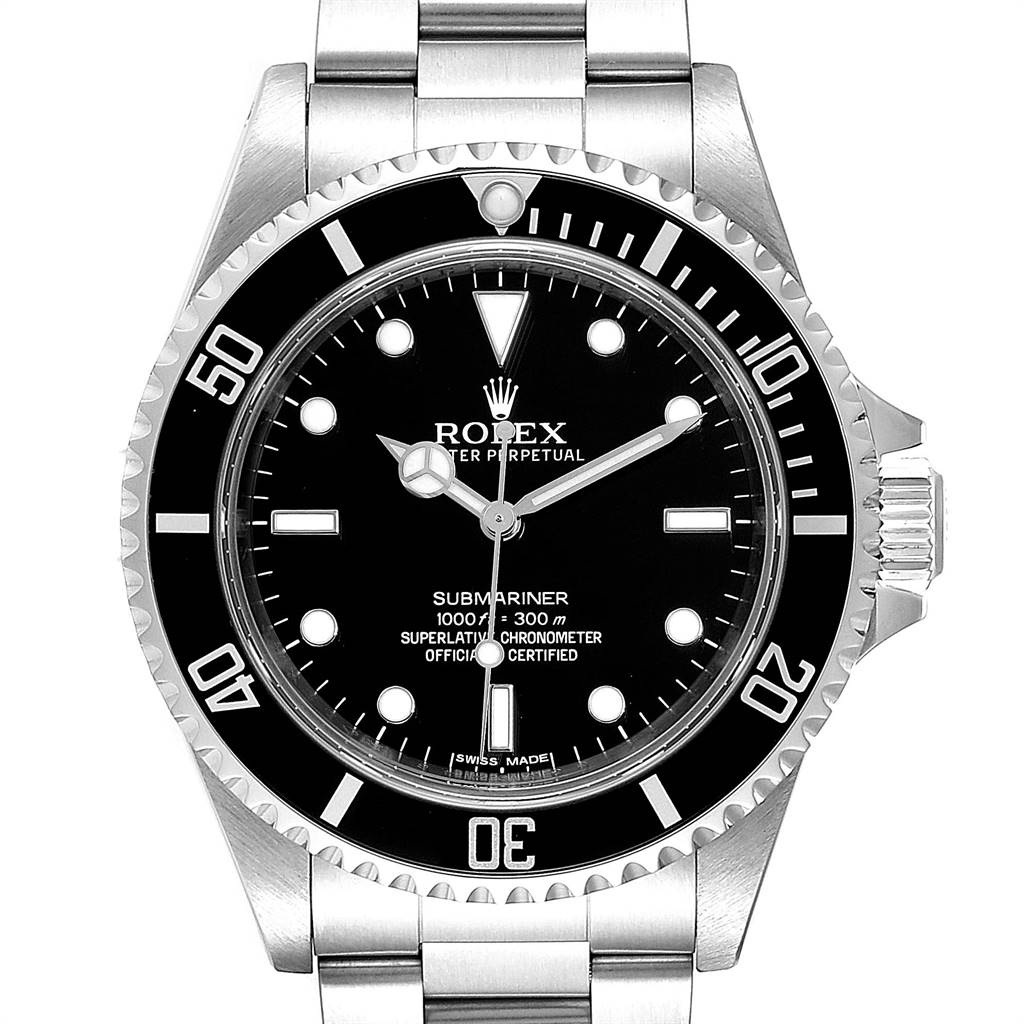 The Rolex Submariner 14060 Men
s Stainless Steel Black Dial 14060 Men
s Stainless Steel Black Dial watch is shown from a front view, detailing its bezel, dial, hands, and part of the stainless steel bracelet.