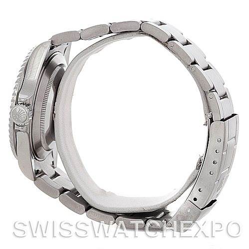 The image shows a side profile of a Rolex Submariner 16610 Men
s Stainless Steel Black Dial 16610 Men
s Stainless Steel Black Dial watch, focusing on the case, bezel, crown, and bracelet.