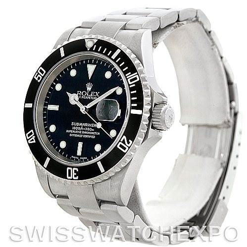 This image shows the front and right side angle of a Rolex Submariner 16610 Men
s Stainless Steel Black Dial 16610 Men
s Stainless Steel Black Dial watch, highlighting the bezel, dial, and bracelet.