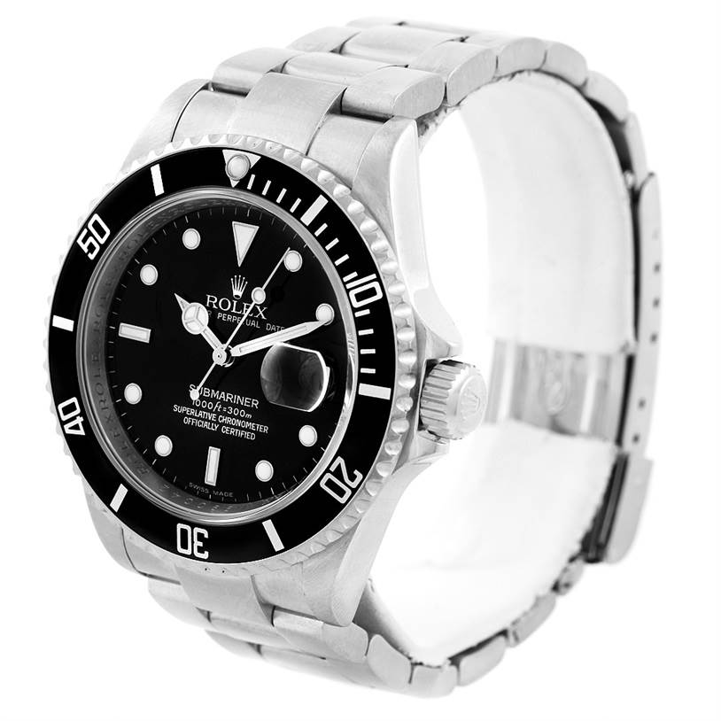 This image shows a Rolex Submariner 16610 Men
s Stainless Steel Black Dial 16610 Men
s Stainless Steel Black Dial watch at a front-side angle, highlighting the bezel, dial, crown, and bracelet.