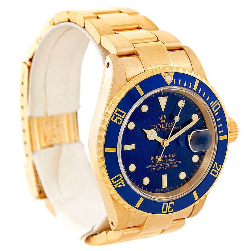 Rolex Submariner 18k Yellow Gold Watch 16618 | SwissWatchExpo