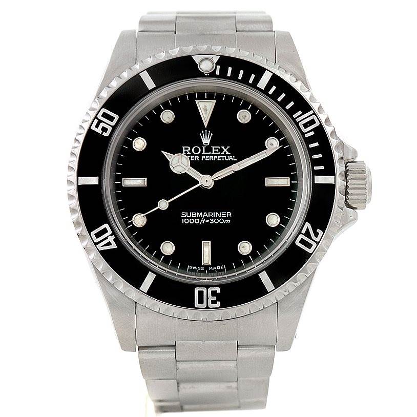 This image shows the front view of a Rolex Submariner 14060 Men
s Stainless Steel Black Dial 14060 Men
s Stainless Steel Black Dial watch, displaying its black dial, bezel, indices, and stainless steel bracelet.