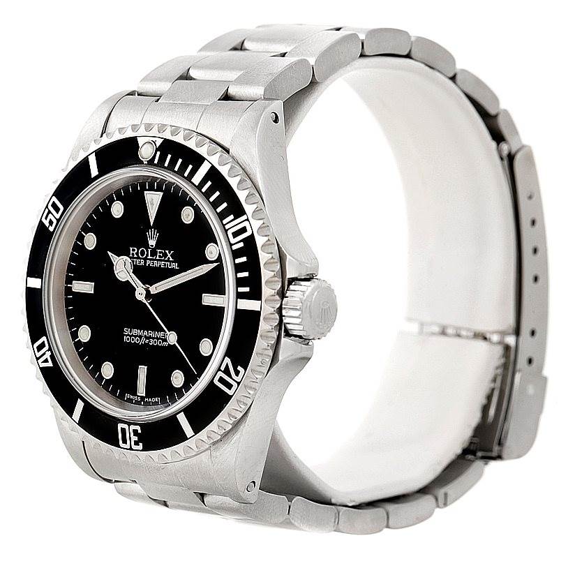 This image shows the front and right side angles of a Rolex Submariner 14060 Men
s Stainless Steel Black Dial 14060 Men
s Stainless Steel Black Dial watch, displaying its bezel, dial, crown, and bracelet.