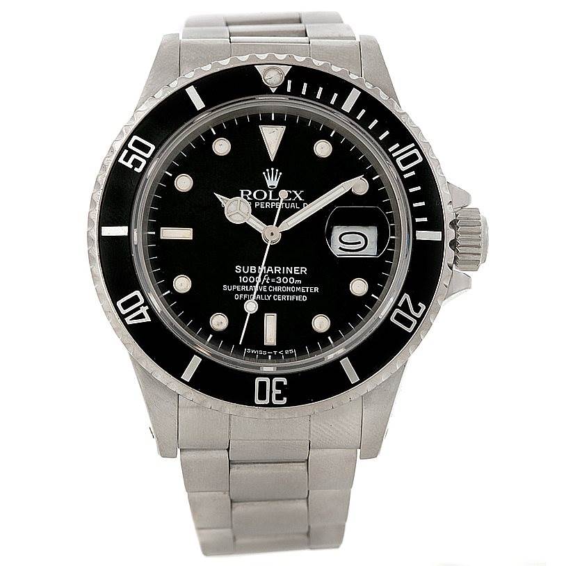 Straight-on view of a Rolex Submariner 168000 Men
s Stainless Steel Black Dial 168000 Men
s Stainless Steel Black Dial showing the dial, bezel, bracelet, and crown.
