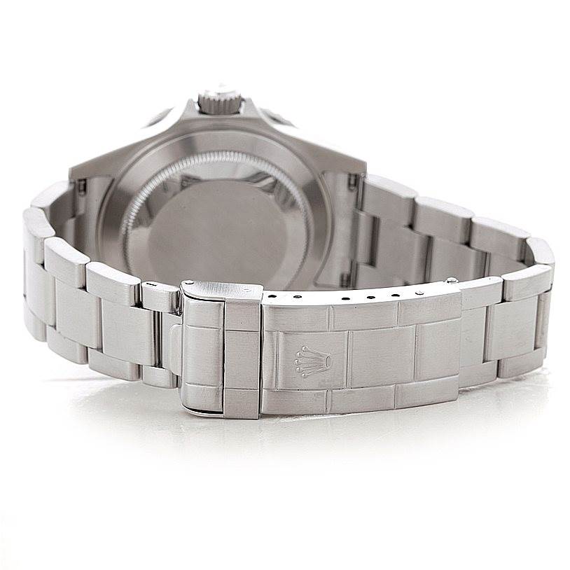 This image shows the back view of the Rolex Submariner 16610 Men
s Stainless Steel Black Dial 16610 Men
s Stainless Steel Black Dial watch, highlighting the case back and metal bracelet with clasp.