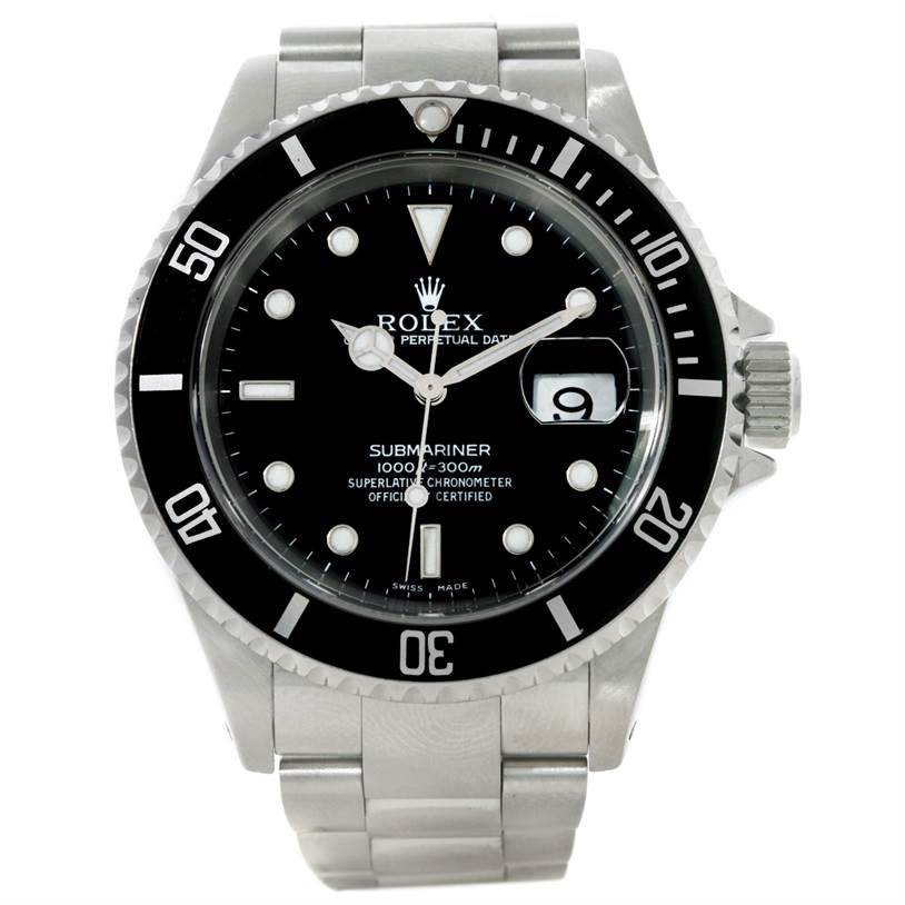 This image shows a front view of the Rolex Submariner 16610 Men
s Stainless Steel Black Dial 16610 Men
s Stainless Steel Black Dial watch, including the dial, bezel, hands, and bracelet.