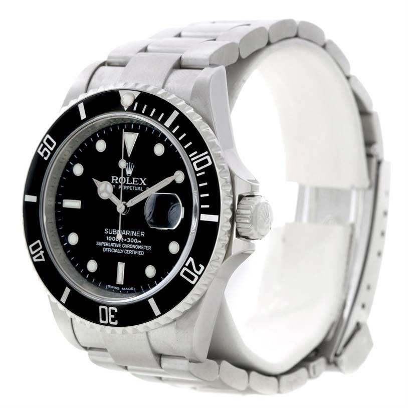 The image shows a Rolex Submariner 16610 Men
s Stainless Steel Black Dial 16610 Men
s Stainless Steel Black Dial watch, displaying the face, bezel, and a portion of the bracelet at a slight angle.