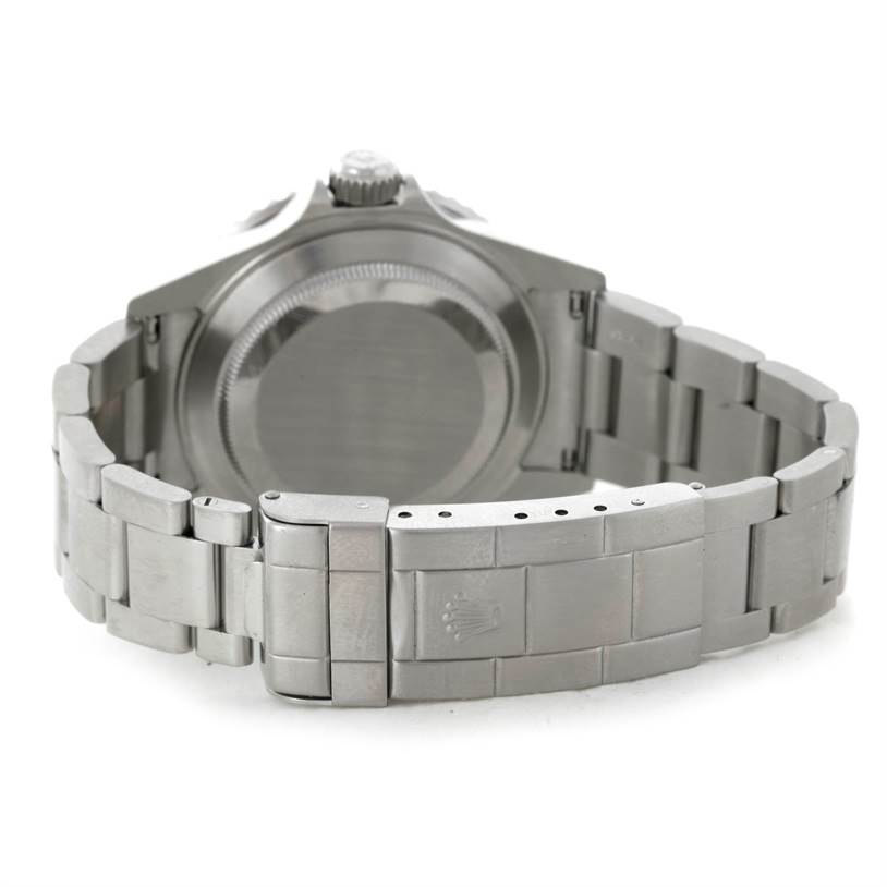 This image shows the back and bracelet of a Rolex Submariner 16610 Men
s Stainless Steel Black Dial 16610 Men
s Stainless Steel Black Dial watch, highlighting its clasp and case back.